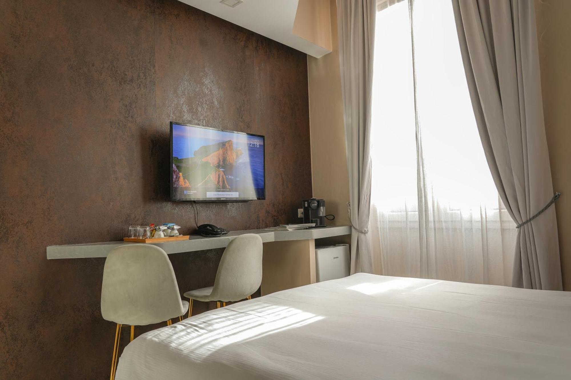 Corso Boutique Luxury Rooms Rome Exterior photo